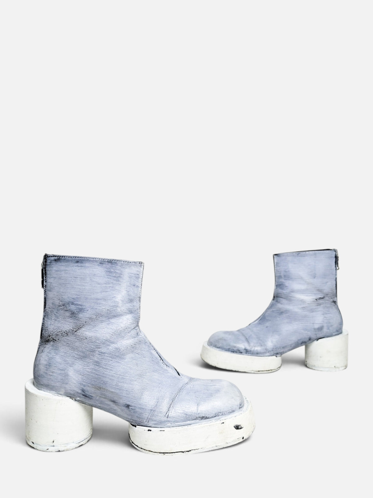 Maison Margiela bianchetto brushed leather boots (90s)