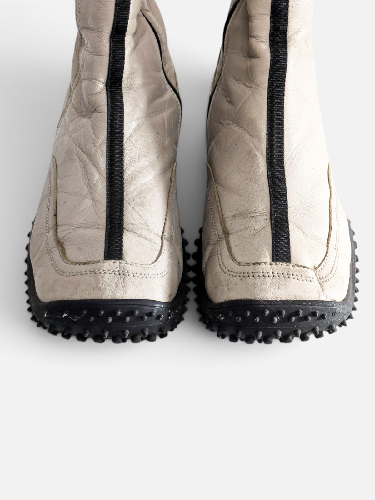Vintage leather boots with bubble sole (90s)