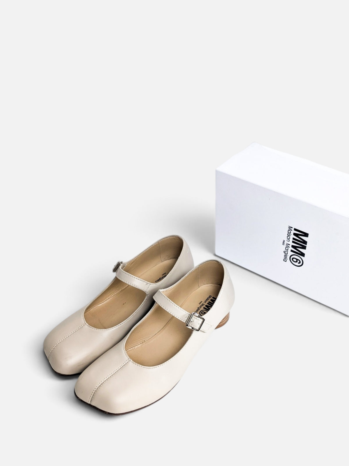 Maison Margiela Taurus anatomical Mary Jane flats