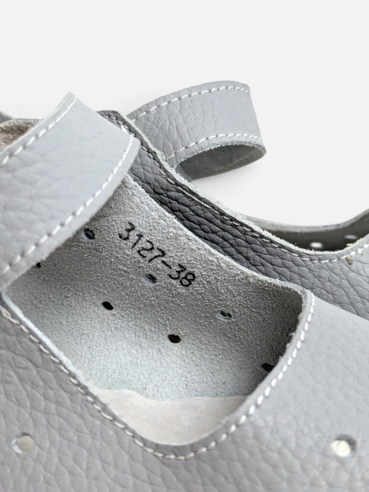 Vintage grey leather perforated Mary Jane (2000s)