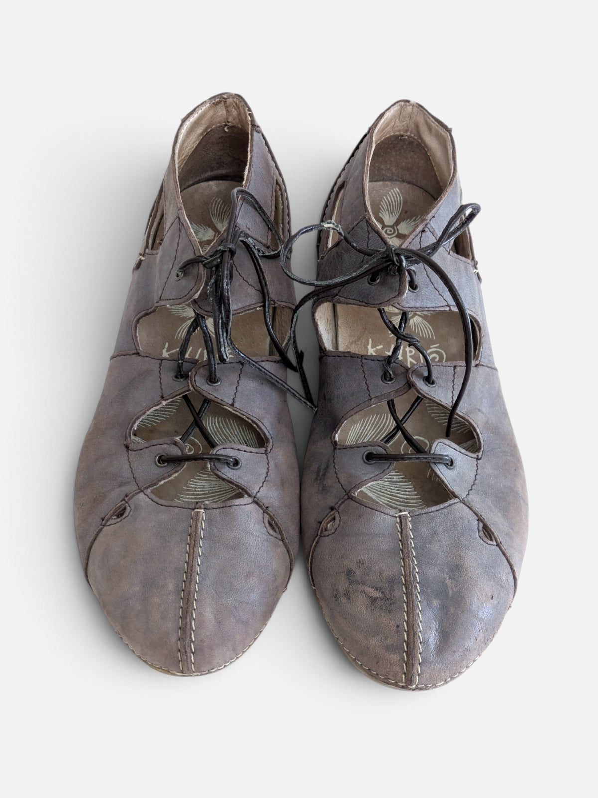 Japanese inspired lace up ballerina flats (2000s)