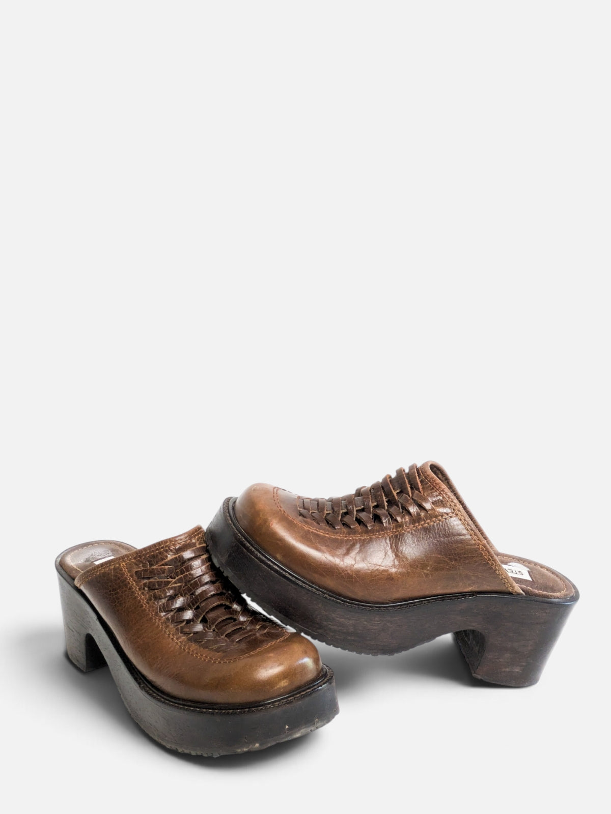 Steve Madden clogs (90s)