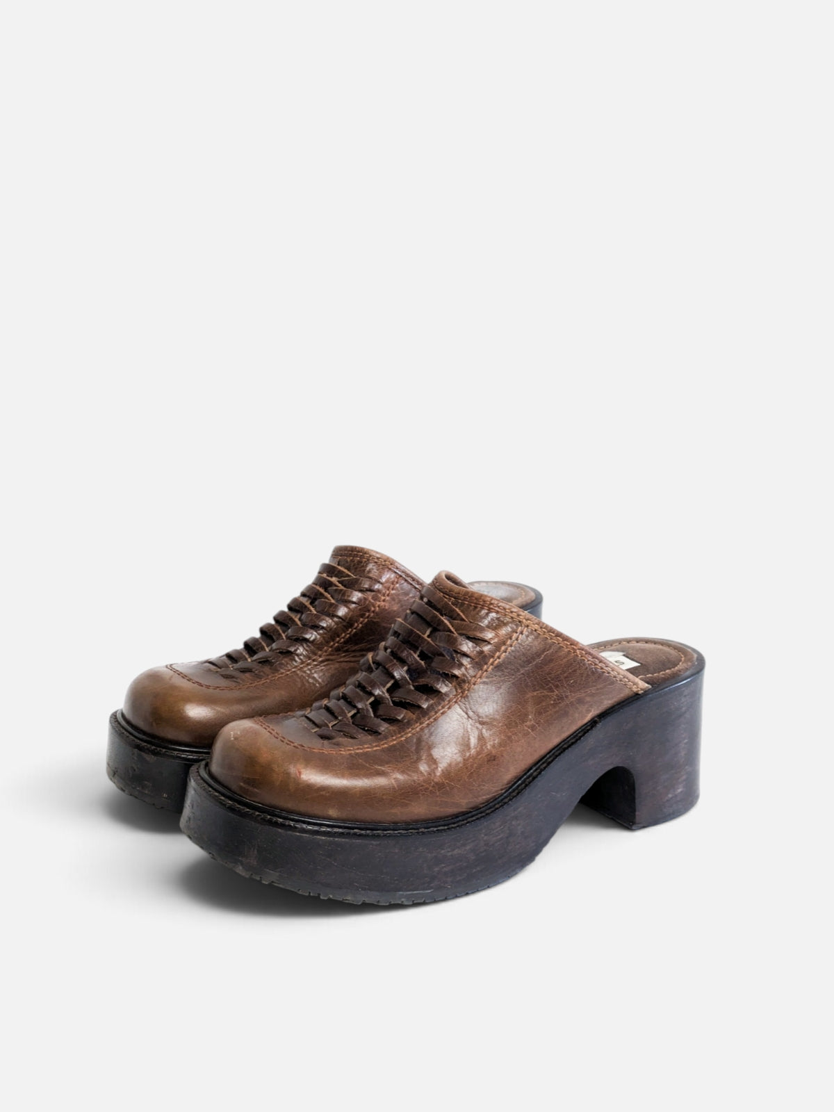 Steve Madden clogs (90s)