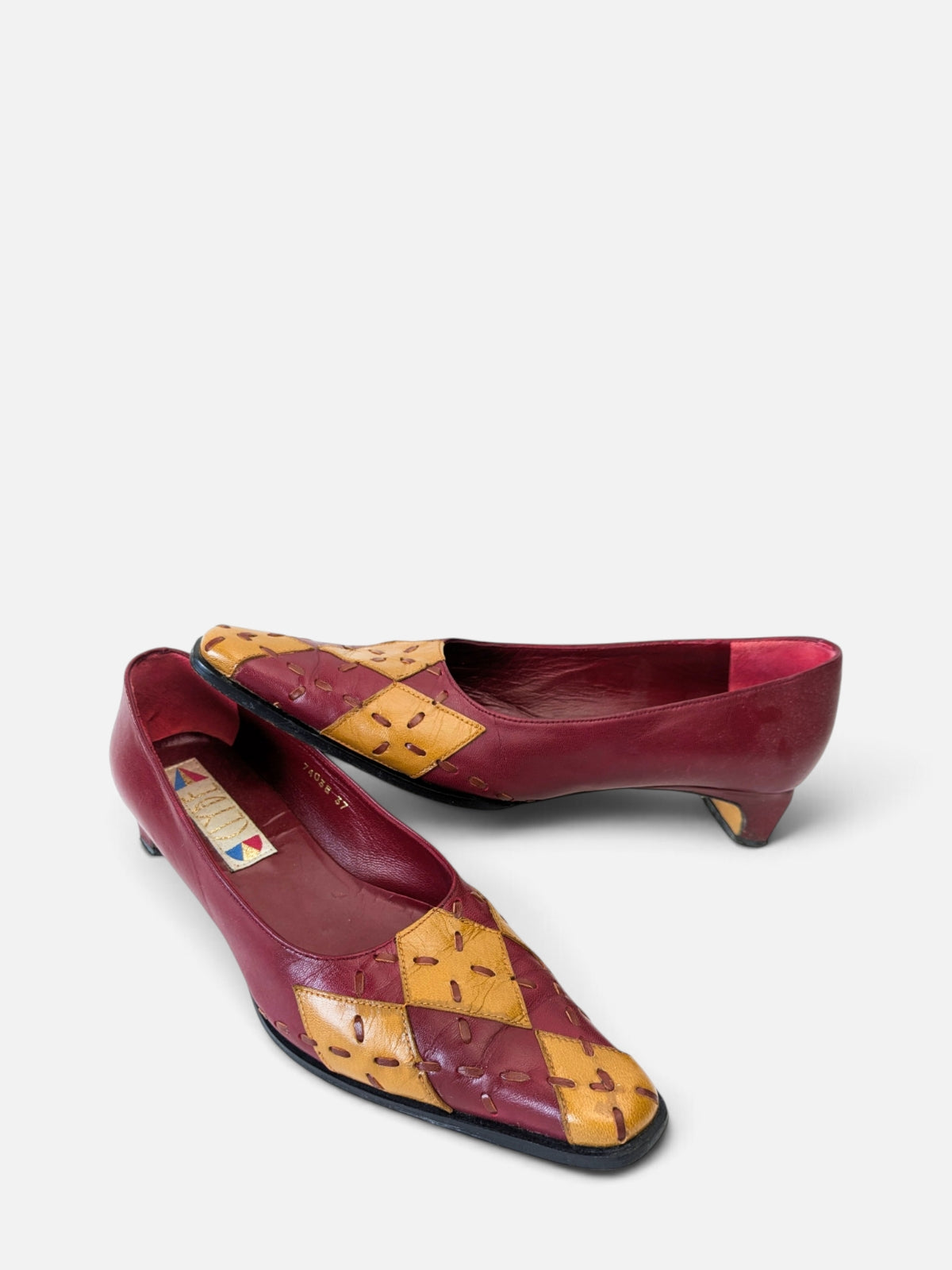Patchwork kitten heels – burgundy & mustard (80s)