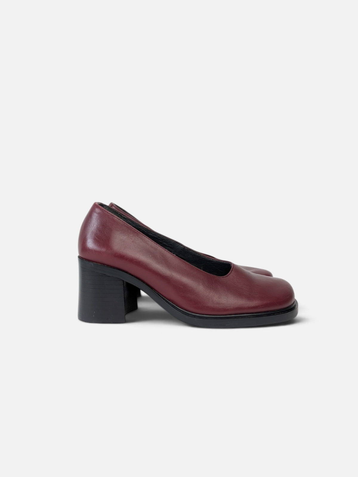 Bordeaux leather sculptural heel pumps (90s)