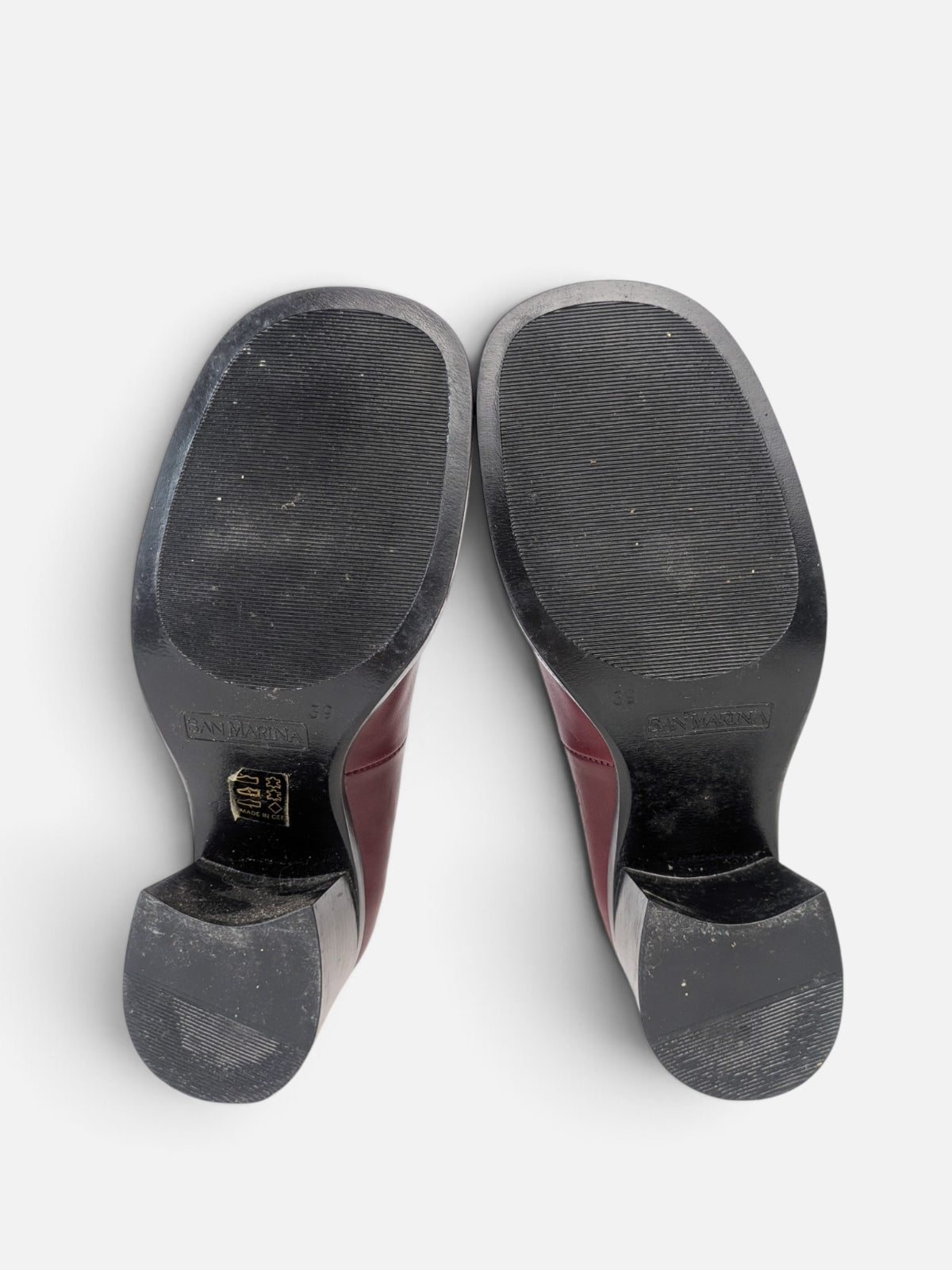 Bordeaux leather sculptural heel pumps (90s)