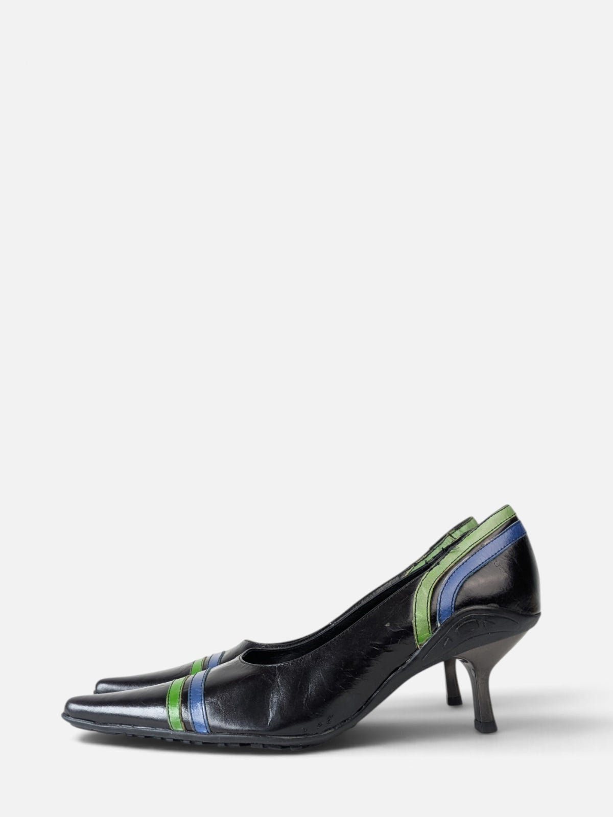 Avant-garde cyber pointed leather heels (2000s)
