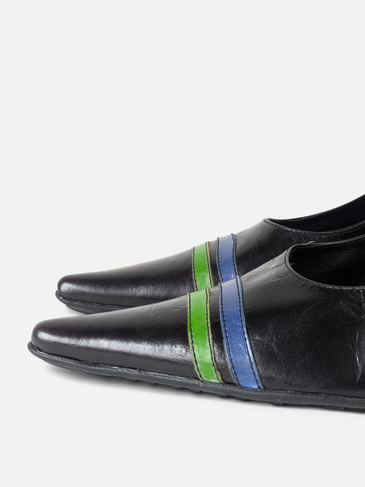 Avant-garde cyber pointed leather heels (2000s)