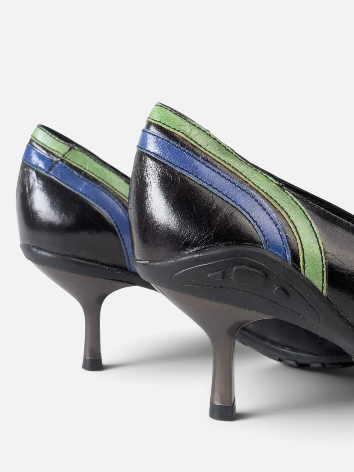 Avant-garde cyber pointed leather heels (2000s)