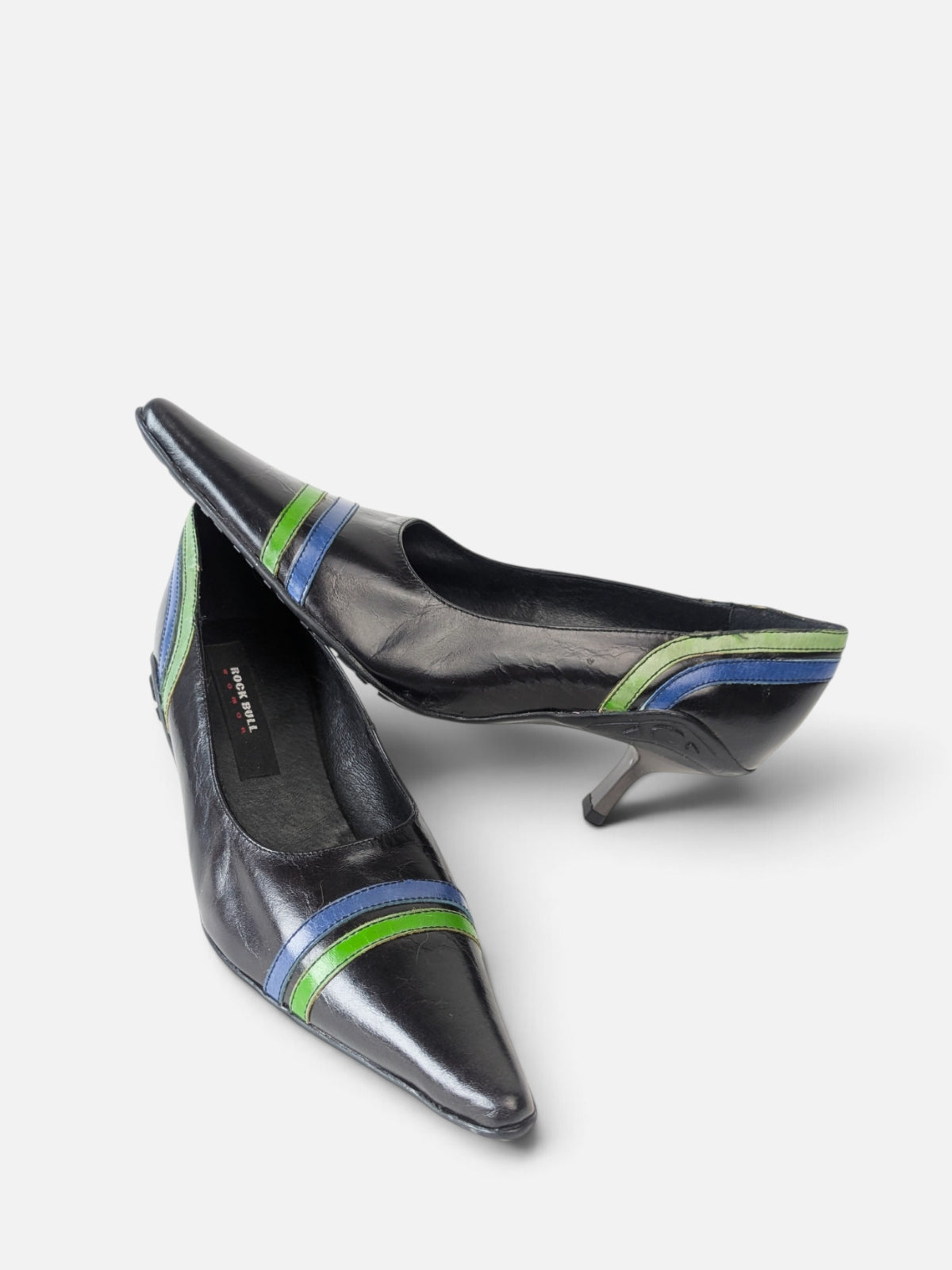 Avant-garde cyber pointed leather heels (2000s)