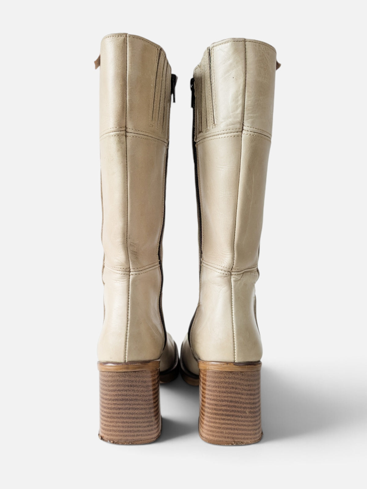 Mustang leather square toe boots (90s)