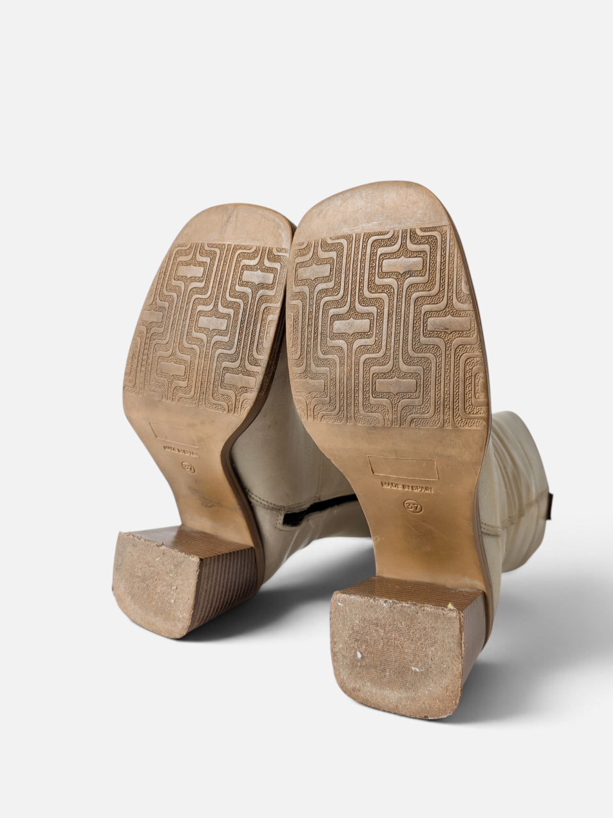 Mustang leather square toe boots (90s)