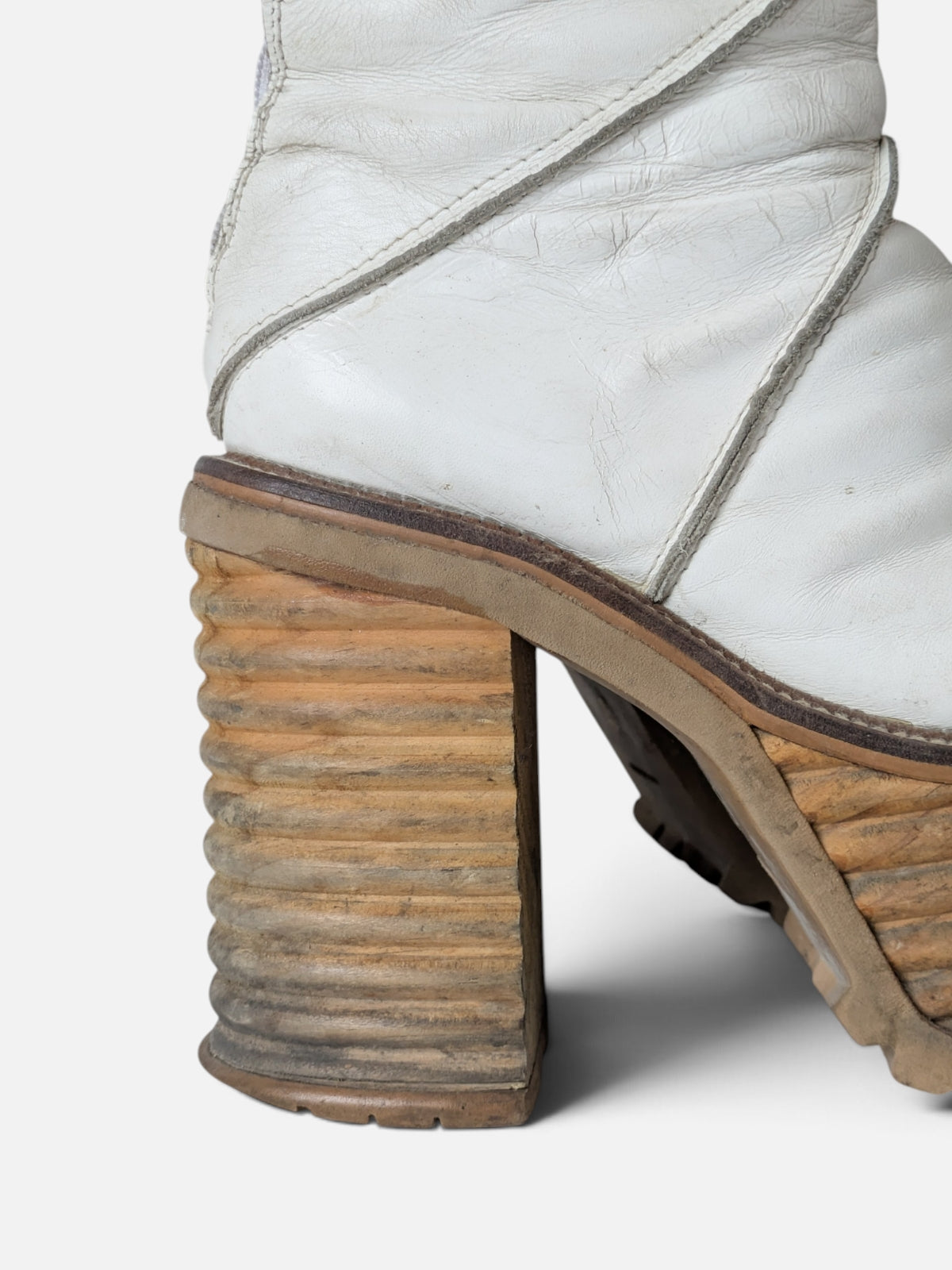 El Dantès rare chunky platform boots (90s)