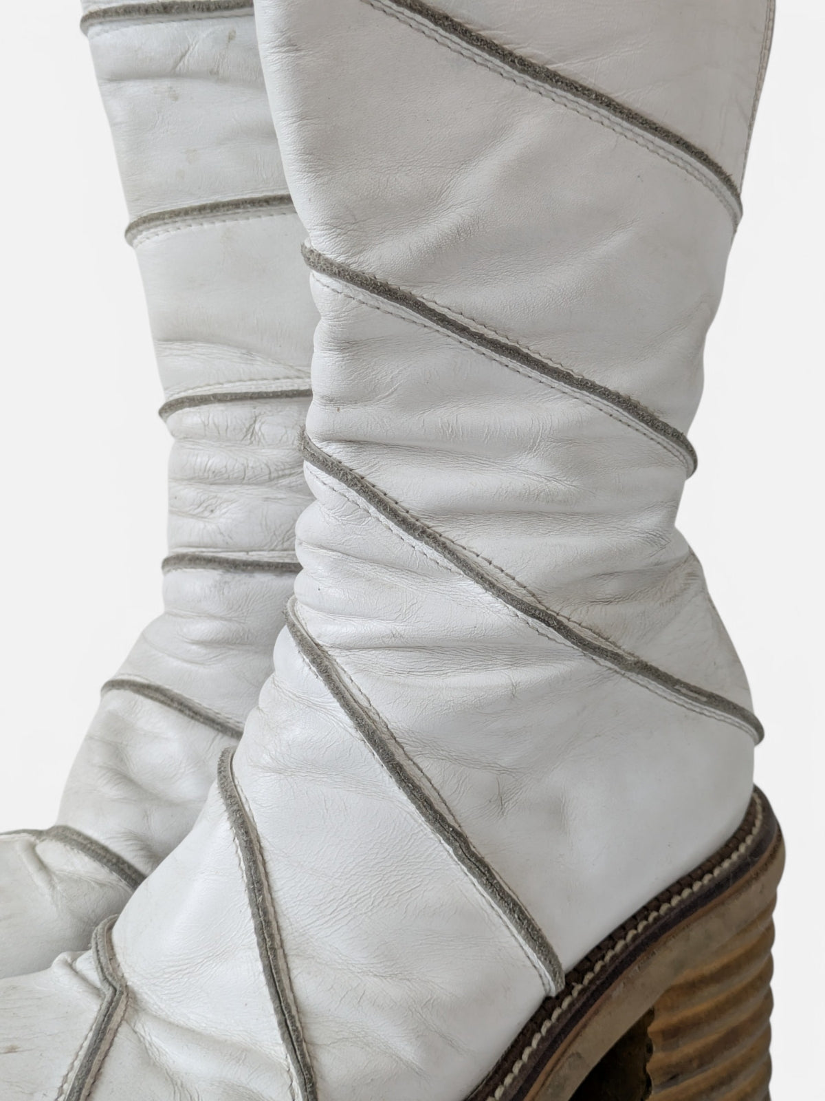 El Dantès rare chunky platform boots (90s)