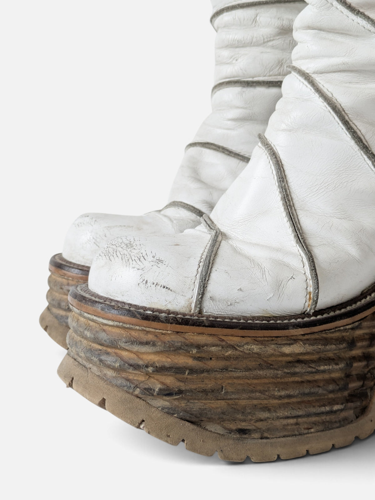 El Dantès rare chunky platform boots (90s)