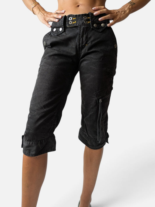 Diesel black cargo capri (2000s)