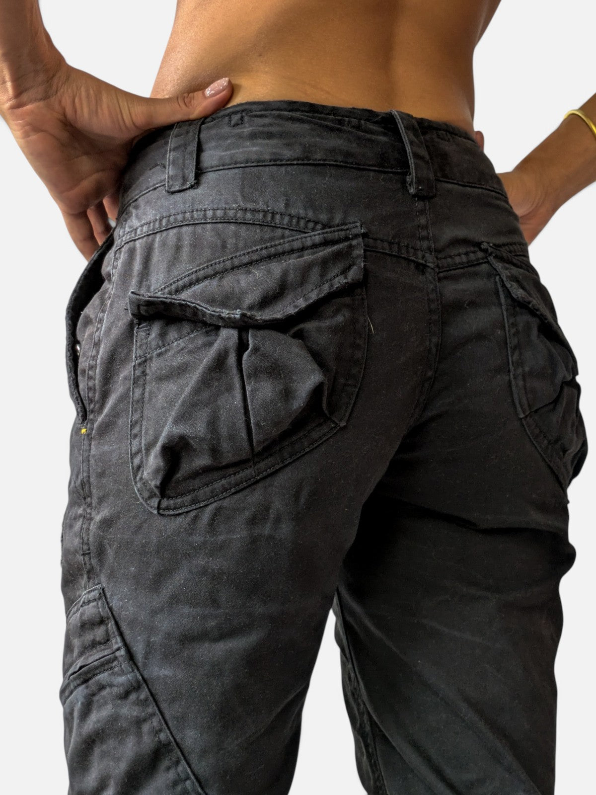 Diesel black cargo capri (2000s)