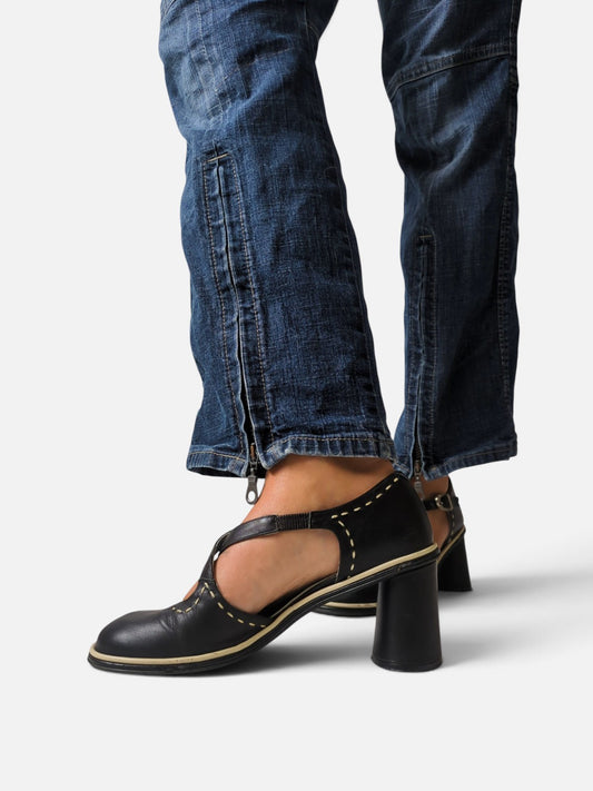 Spiral mary jane black pumps (2000s)