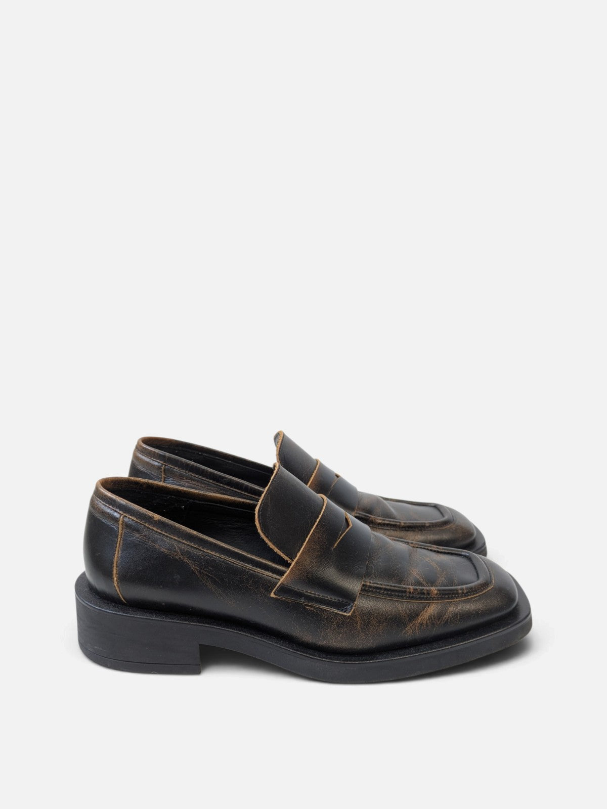 Vintage leather loafers (2000s)