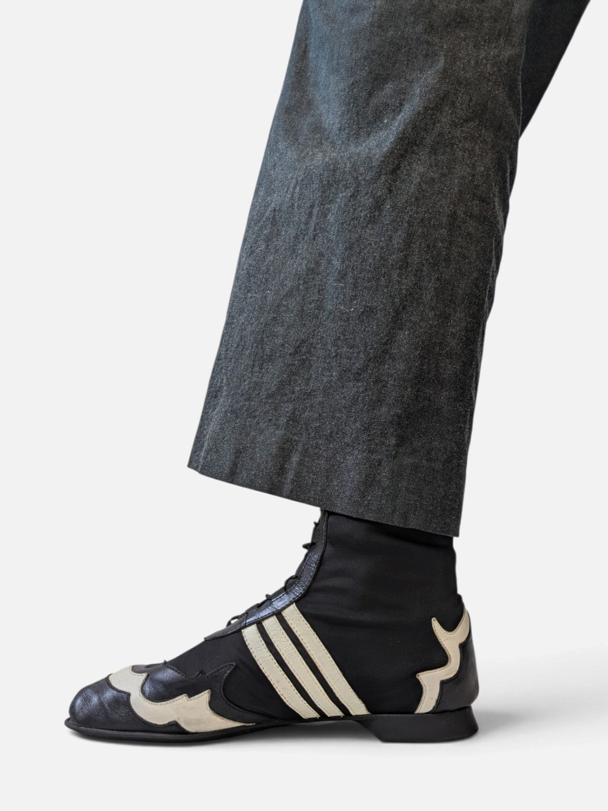 High-top boxing-style sneaker boots (2000s)