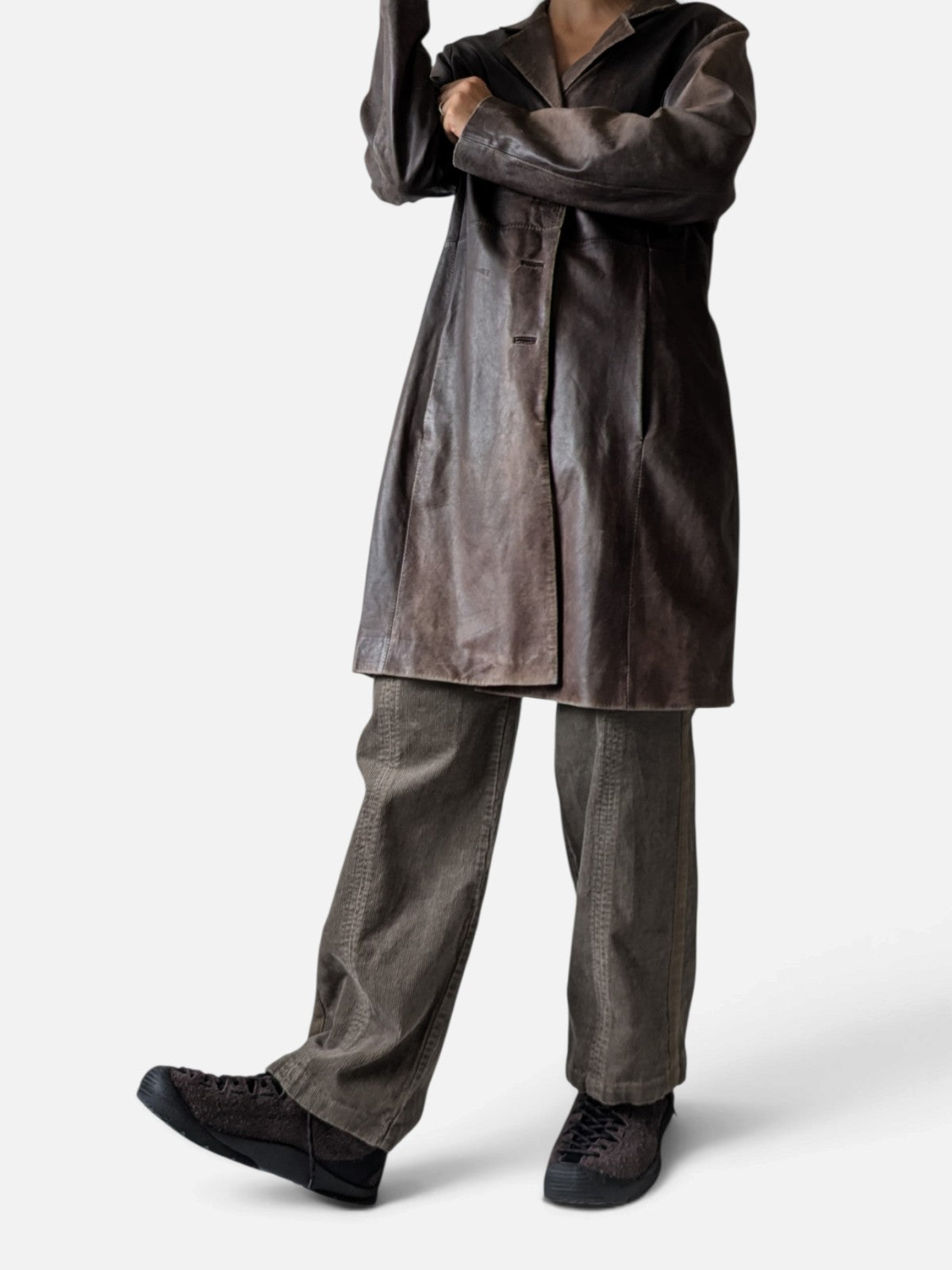 Distressed leather longline coat (90s)
