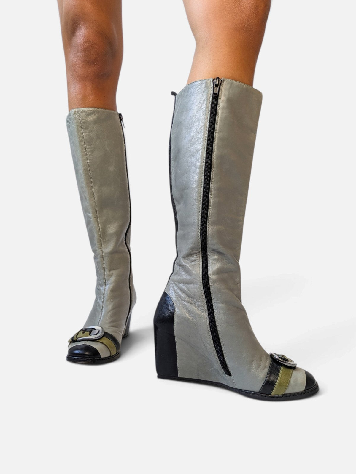 Retro futuristic wedge boots (2000s)