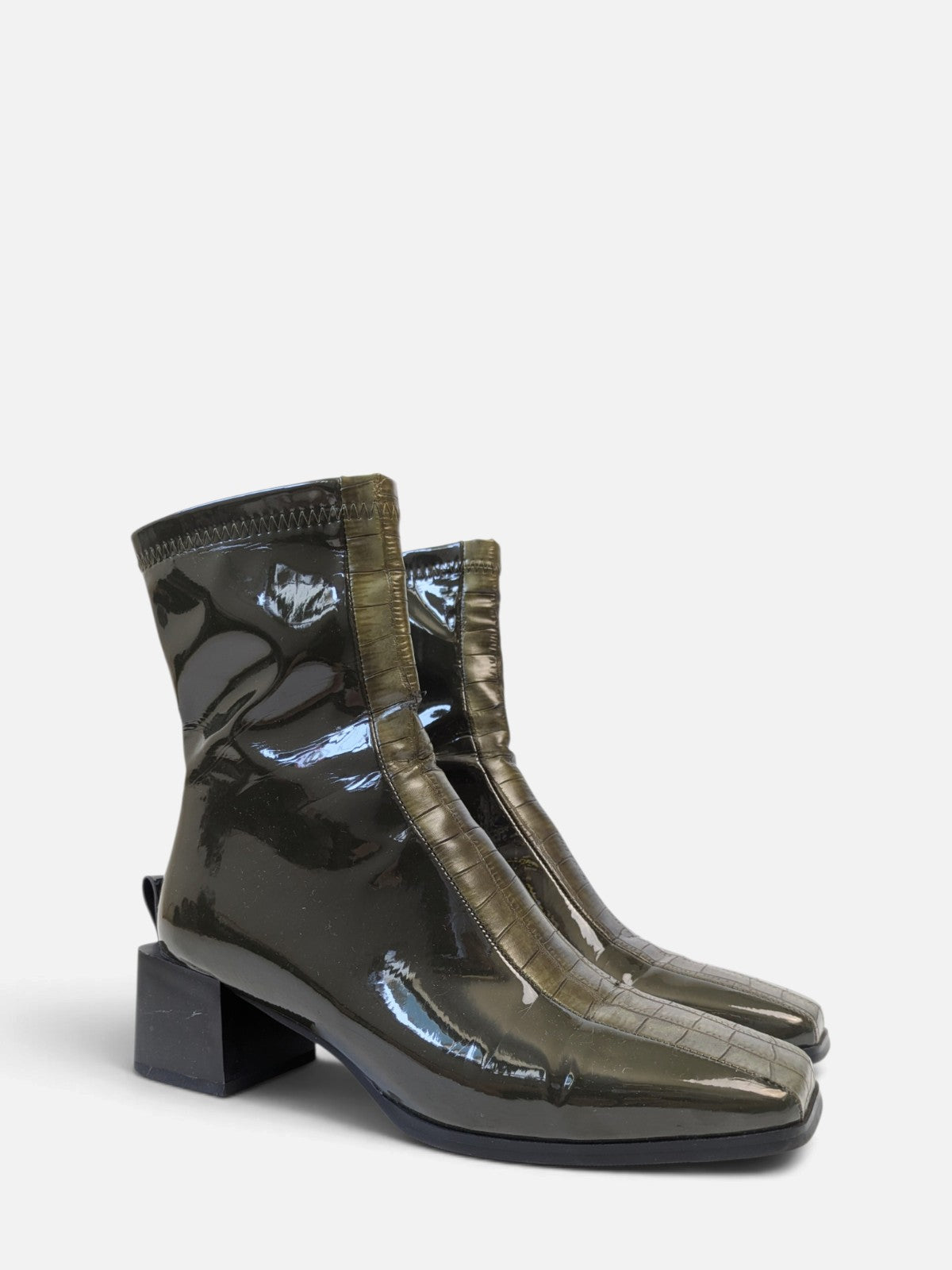 Glossy block heel ankle boots (2000s)