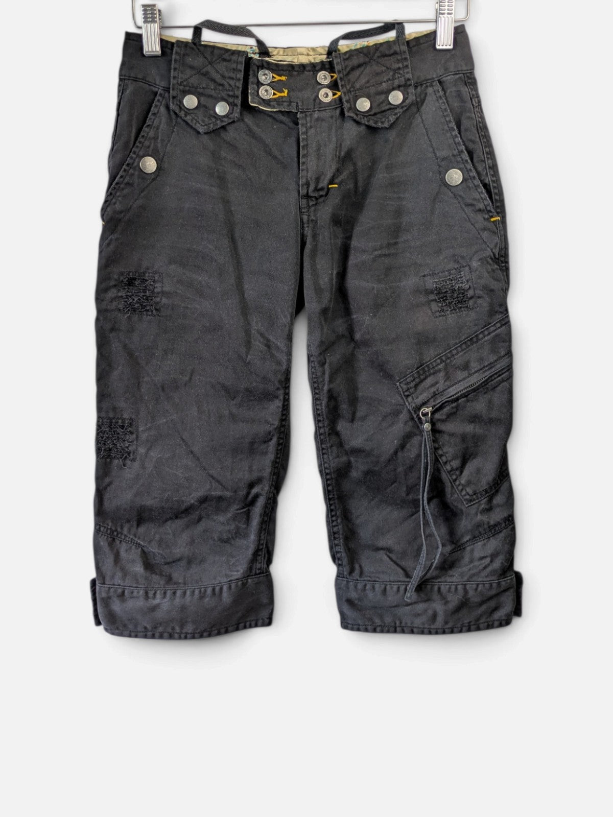 Diesel black cargo capri (2000s)