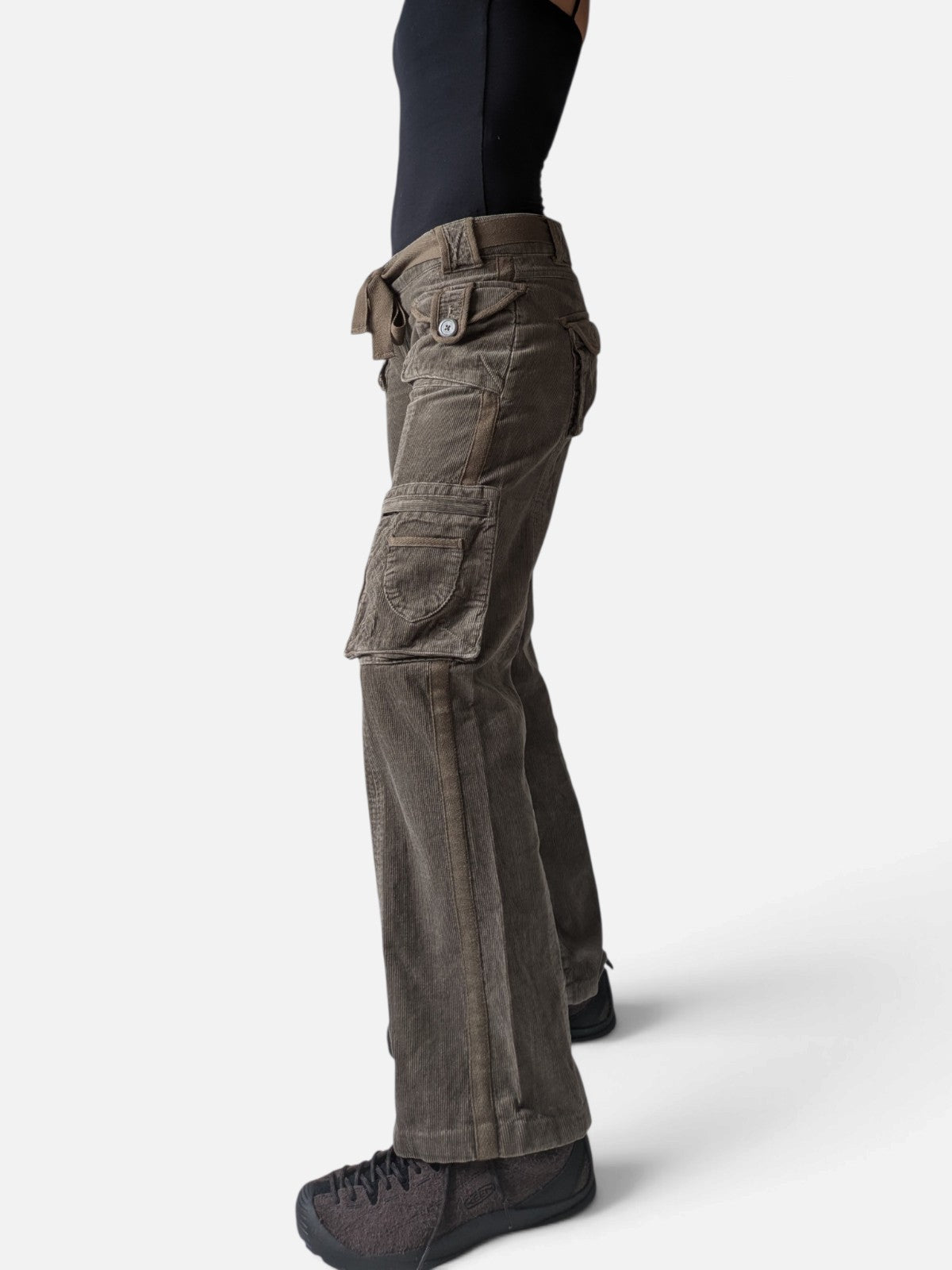 Low waist corduroy cargo trousers (2000s)