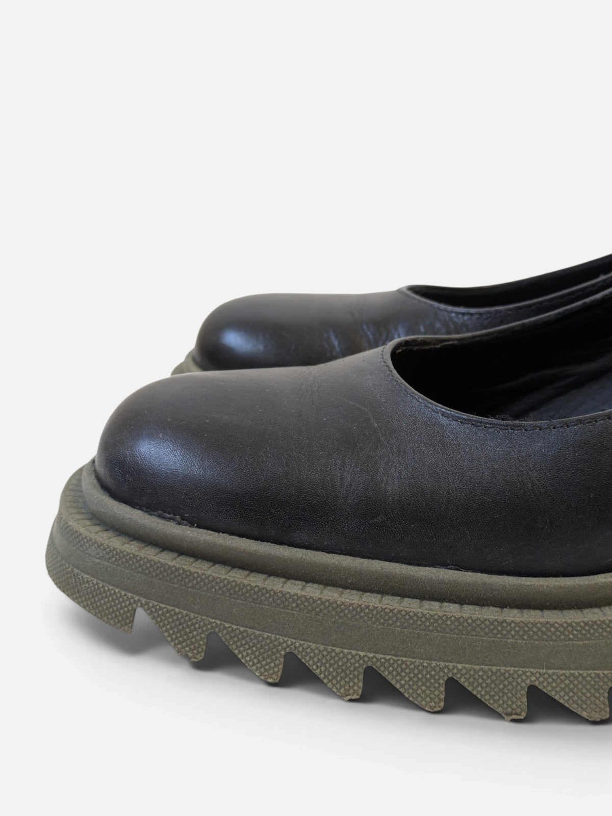 Mary Jane with truck sole (2000s)