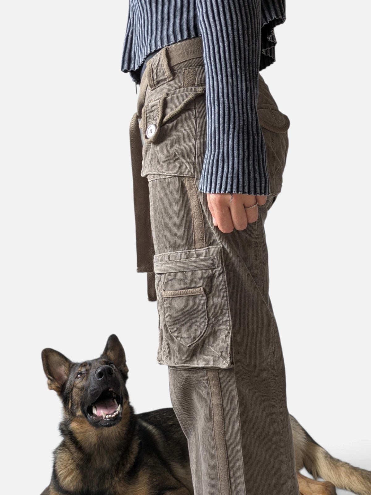 Low waist corduroy cargo trousers (2000s)