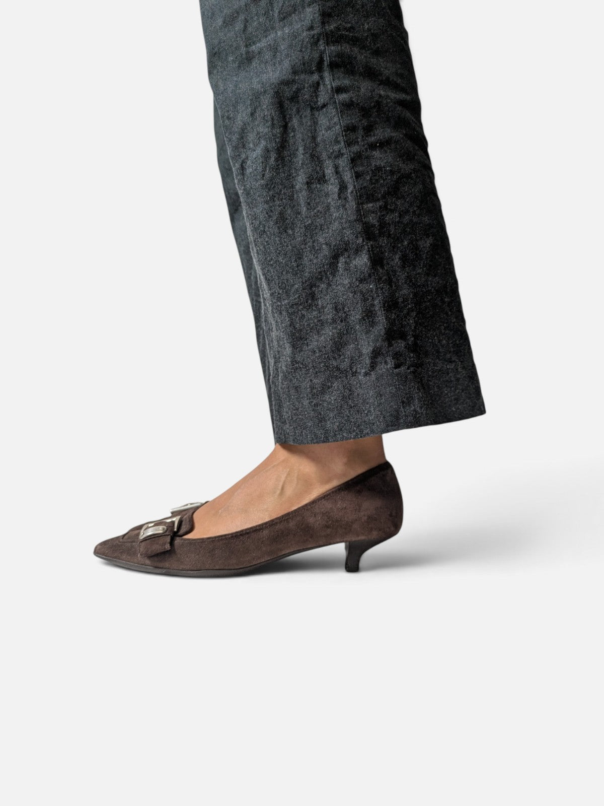 Prada brown suede kitten heels (2000s)