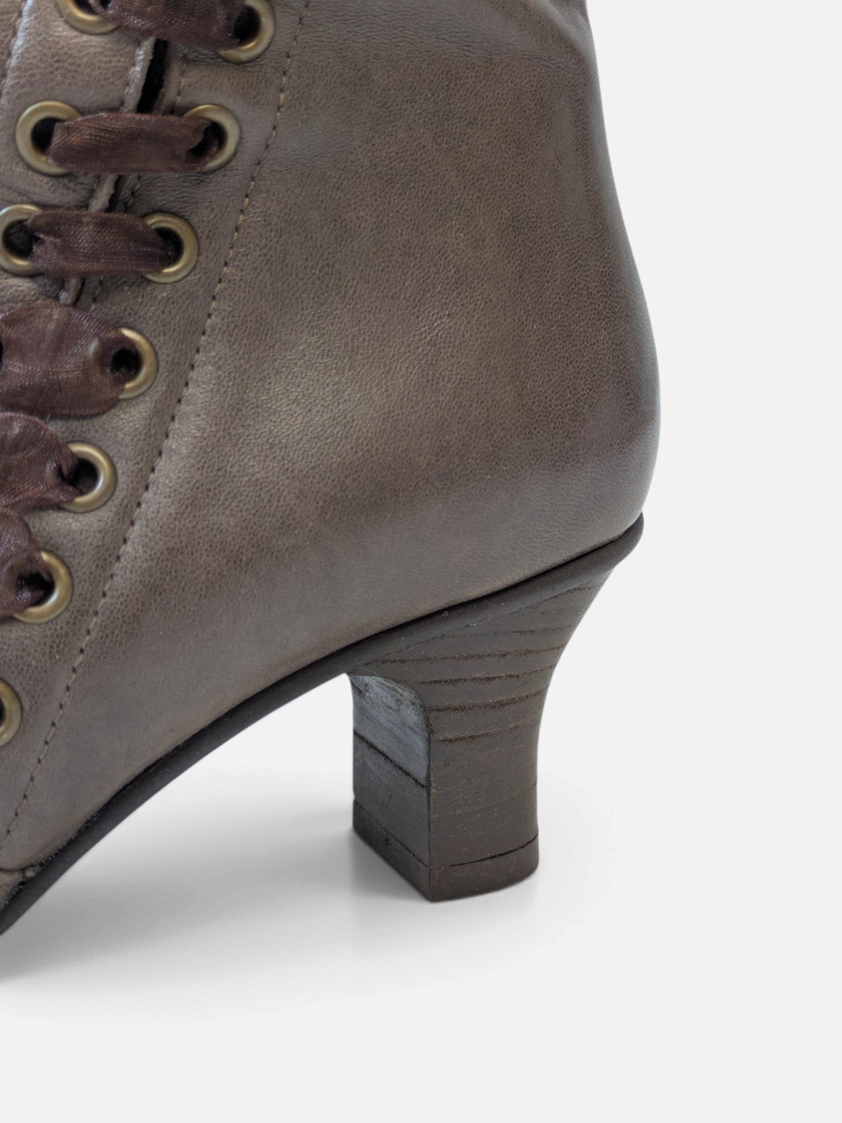 Victorian lace-up boots (2000s)