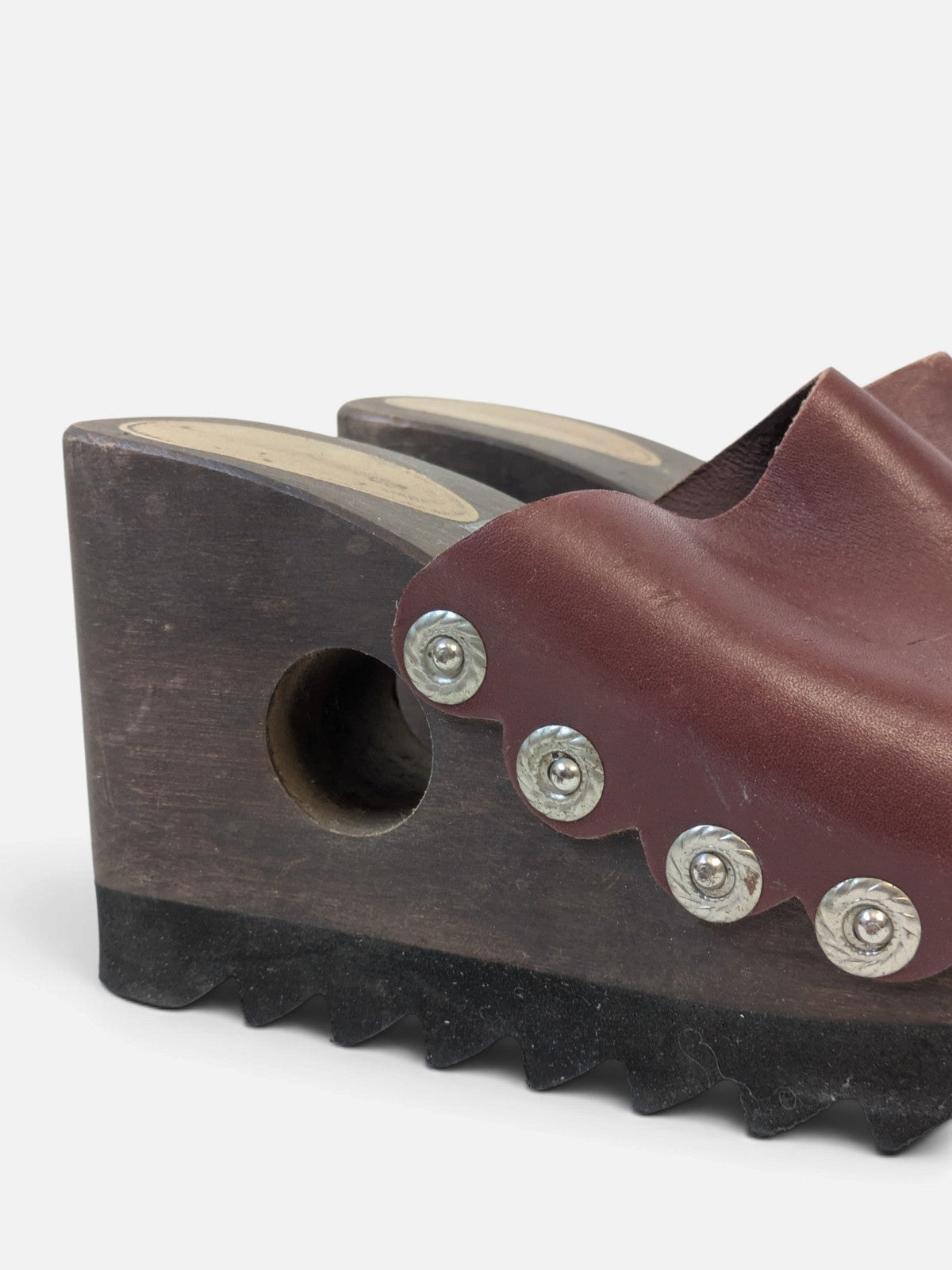 Rare sculptural wood platform sandals (90s)