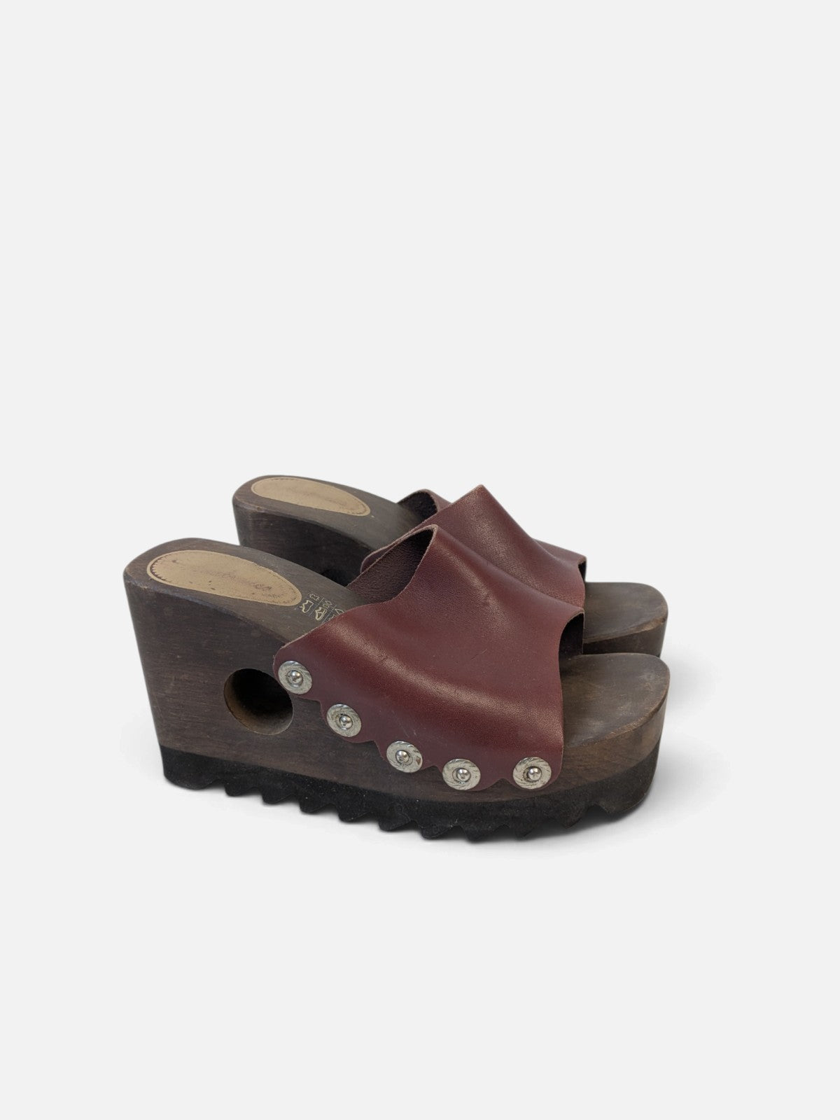 Rare sculptural wood platform sandals (90s)