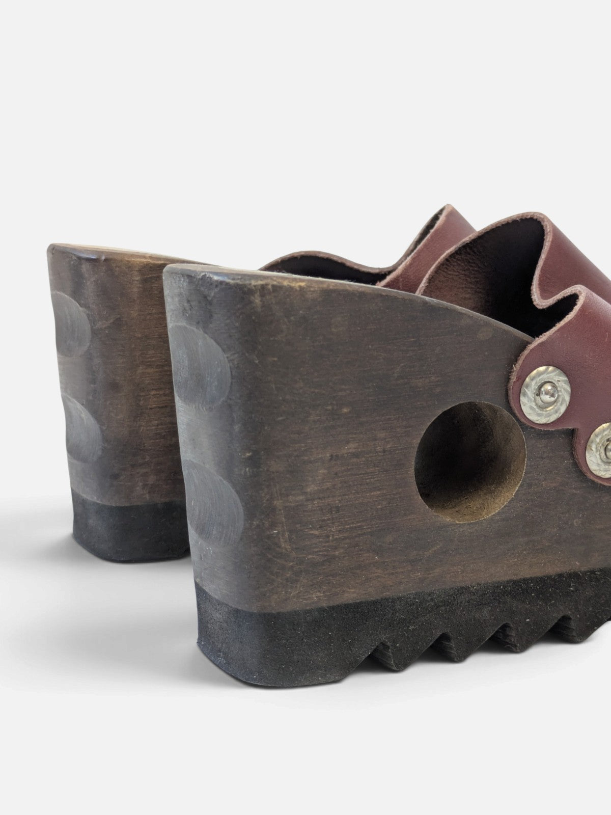 Rare sculptural wood platform sandals (90s)