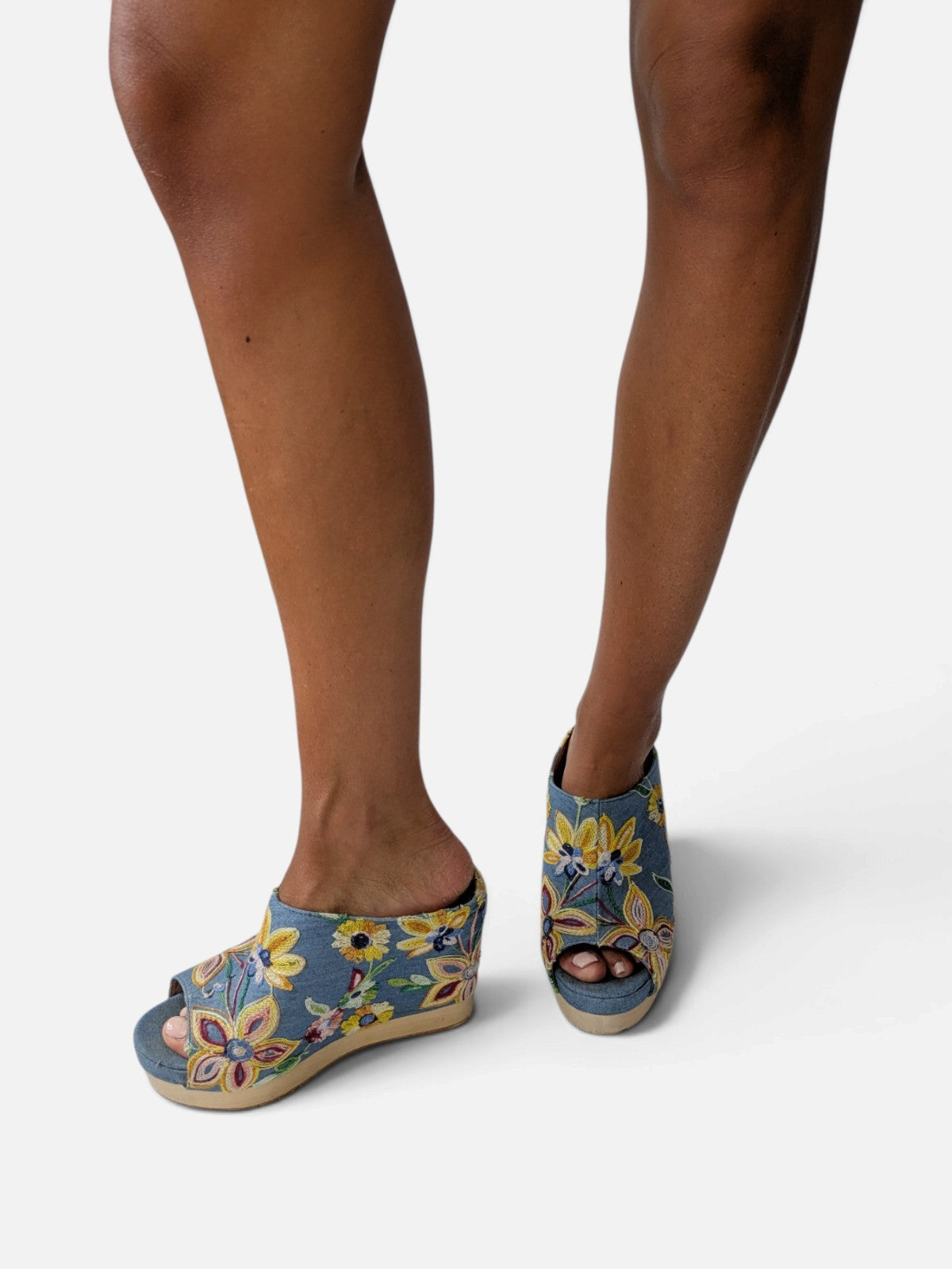 Jeffrey Campbell embroidered wedge clogs (90s)