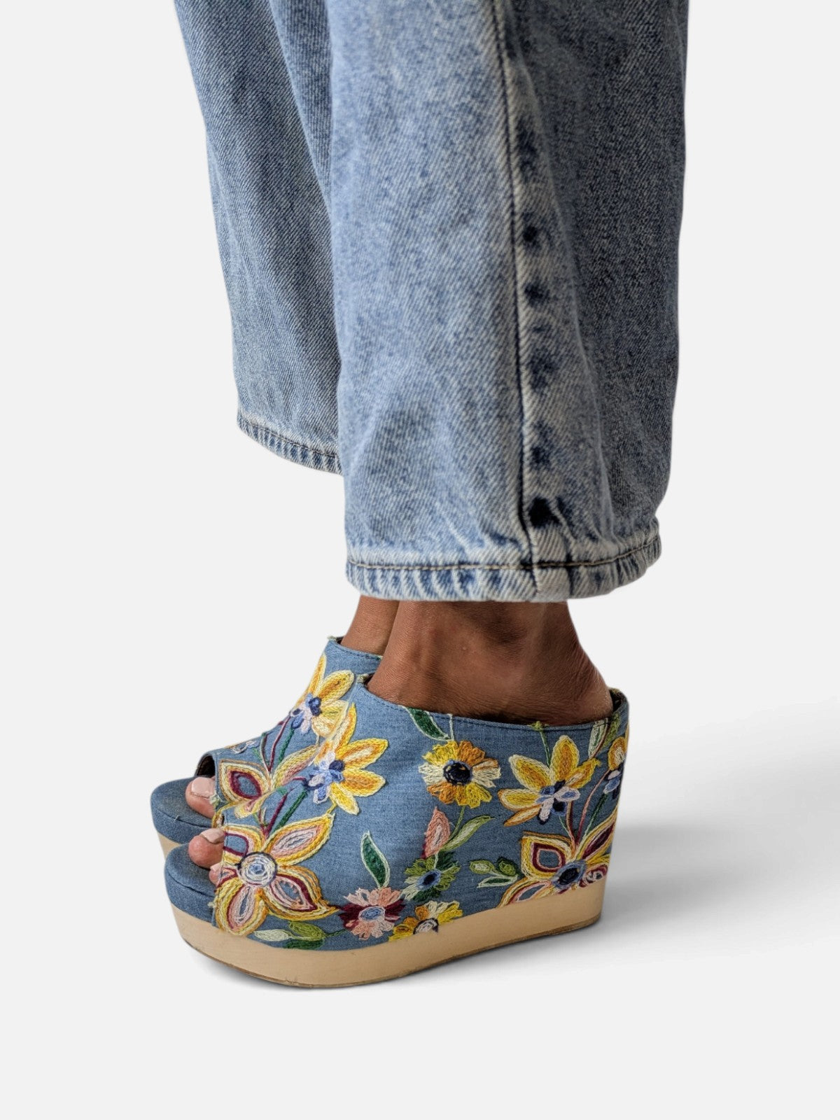 Jeffrey Campbell embroidered wedge clogs (90s)