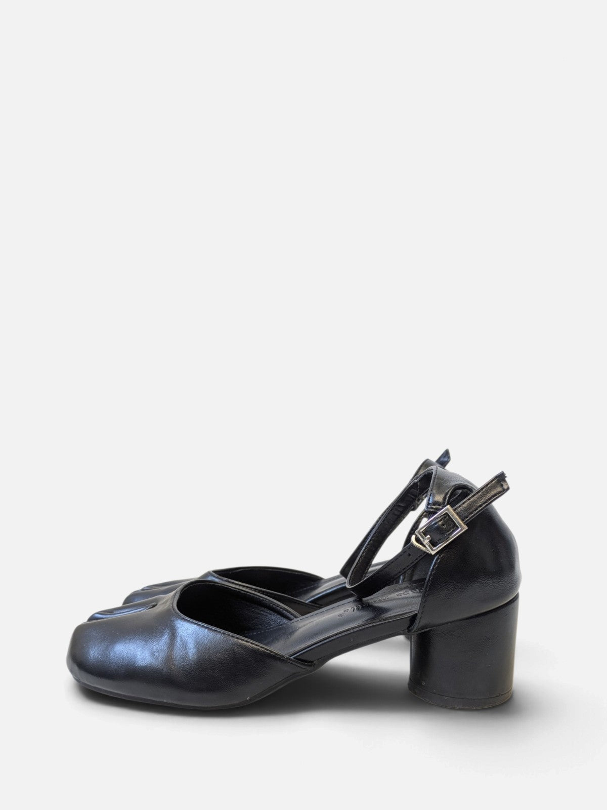 Tabi mary jane shoes with block heel