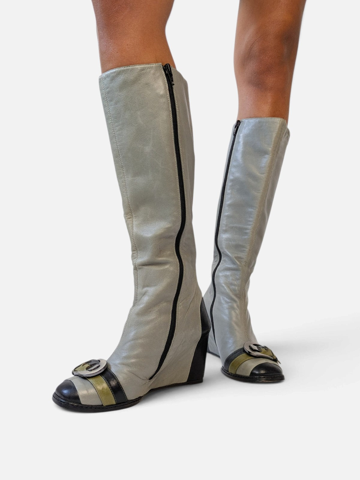 Retro futuristic wedge boots (2000s)