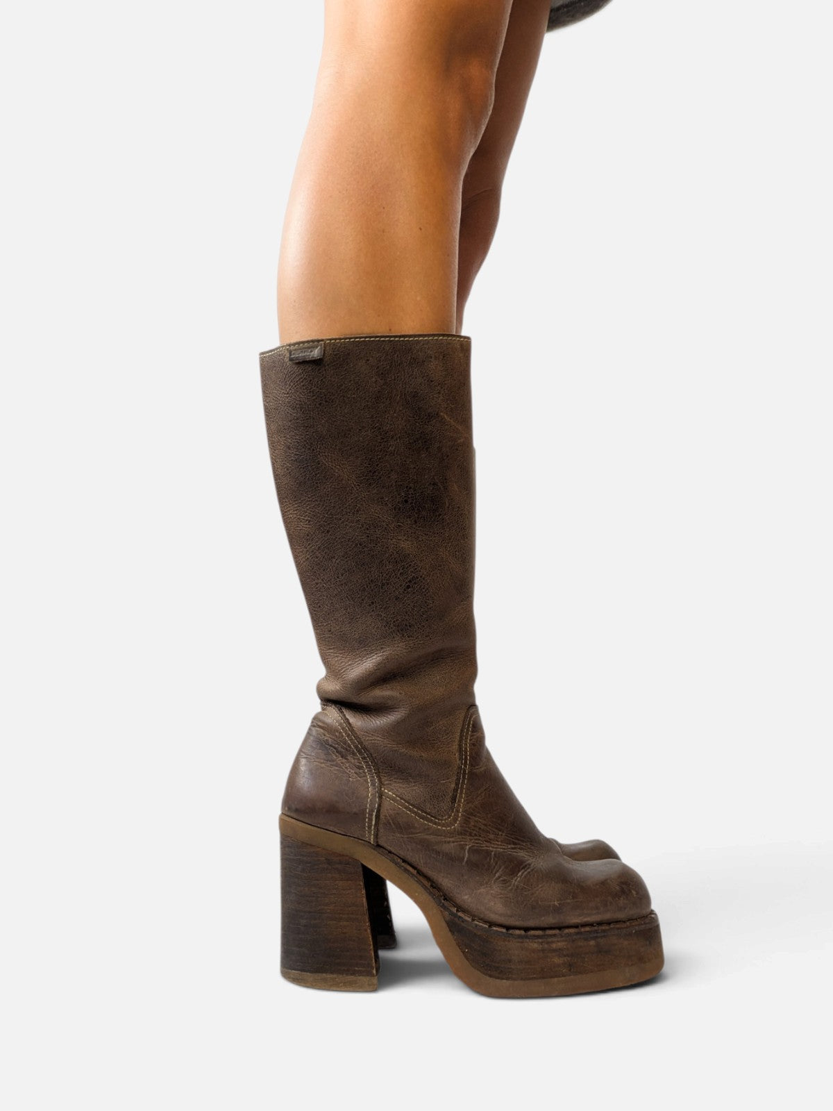 Destroy chunky platform boots (90s)