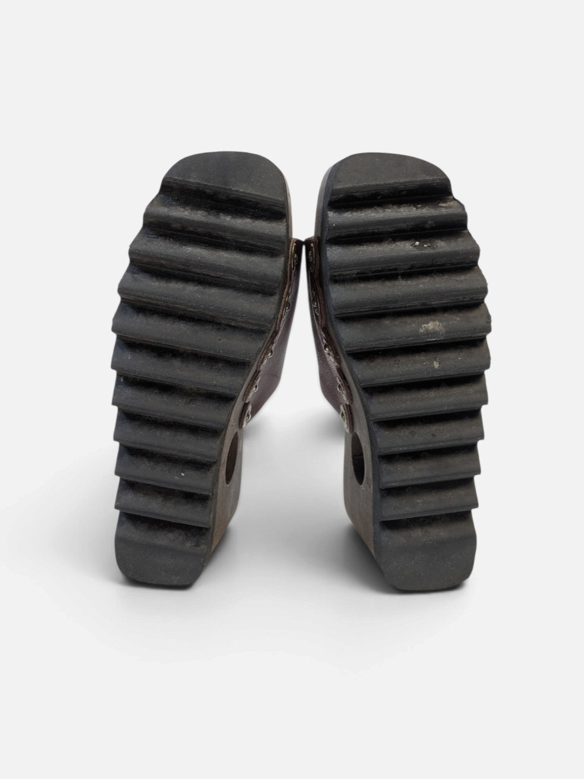 Rare sculptural wood platform sandals (90s)