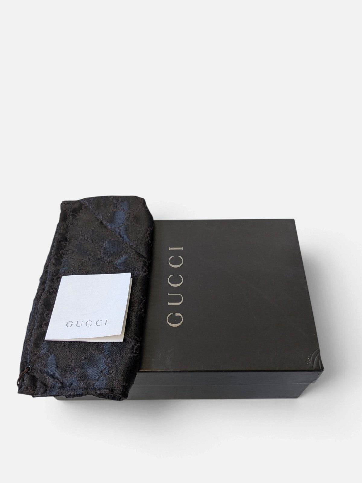 Gucci black leather loafers with striped heel pull (2000s)