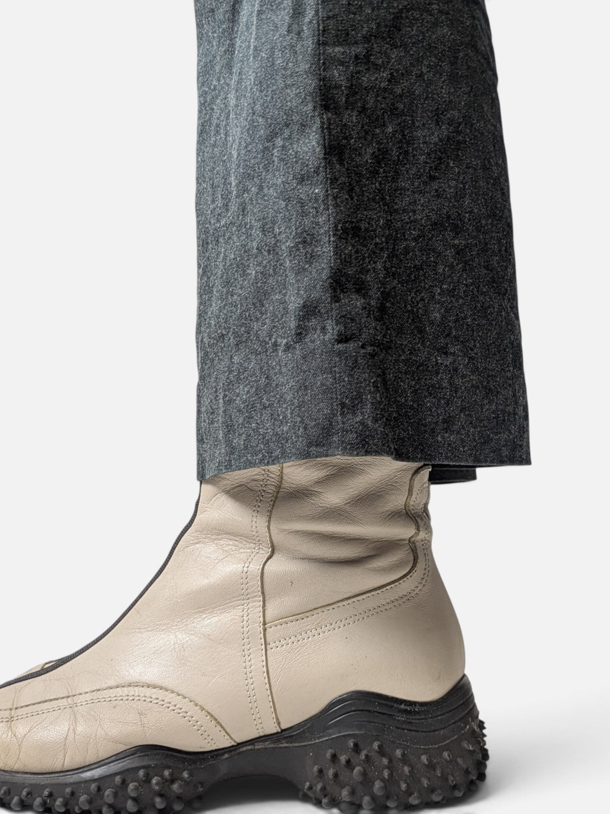 Vintage leather boots with bubble sole (90s)