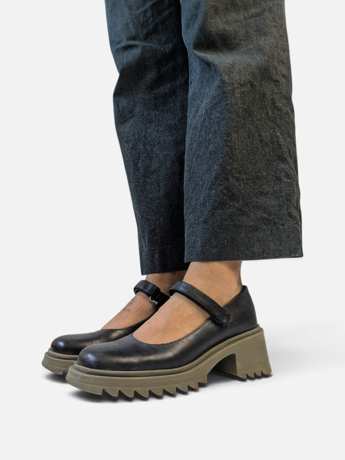 Mary Jane with truck sole (2000s)