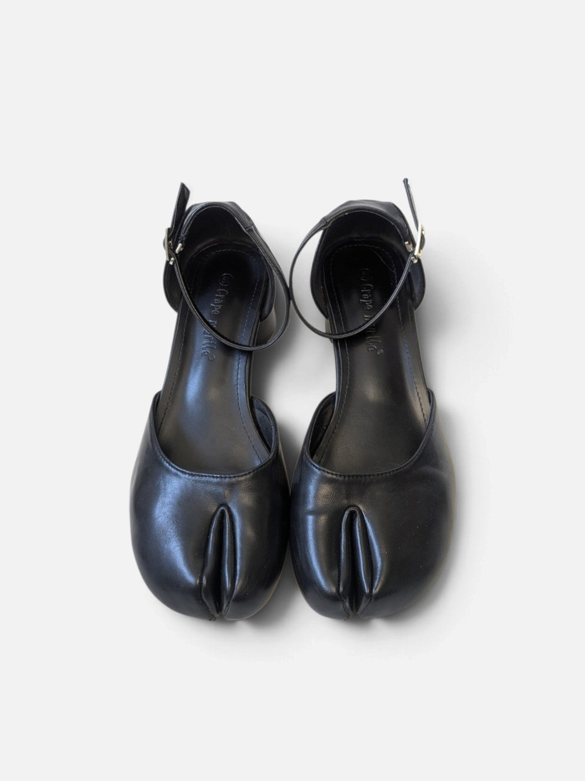 Tabi mary jane shoes with block heel