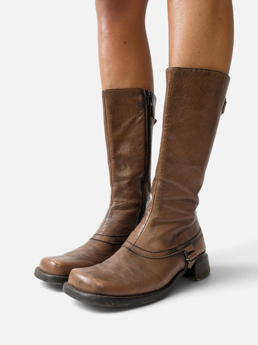 Spiral square-toe leather boots (2000s)