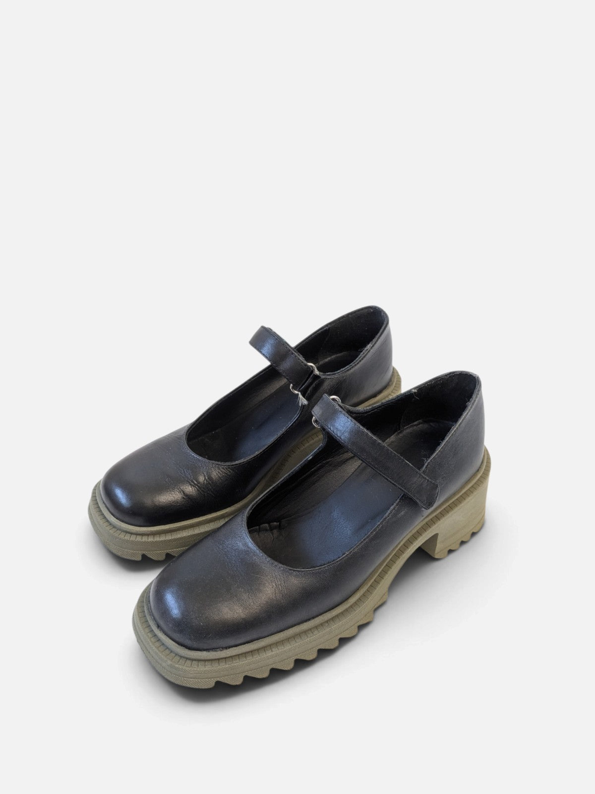 Mary Jane with truck sole (2000s)