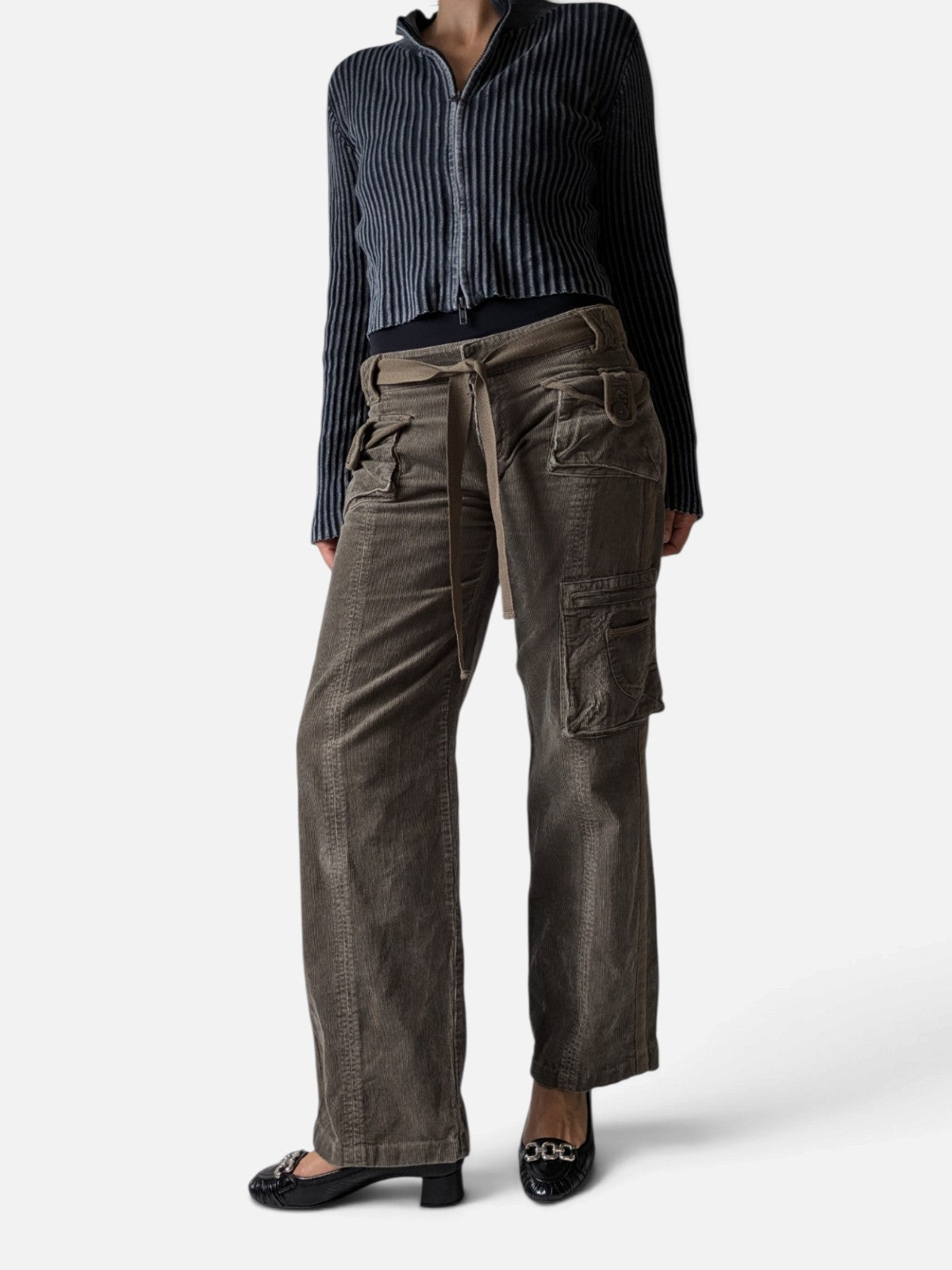 Low waist corduroy cargo trousers (2000s)