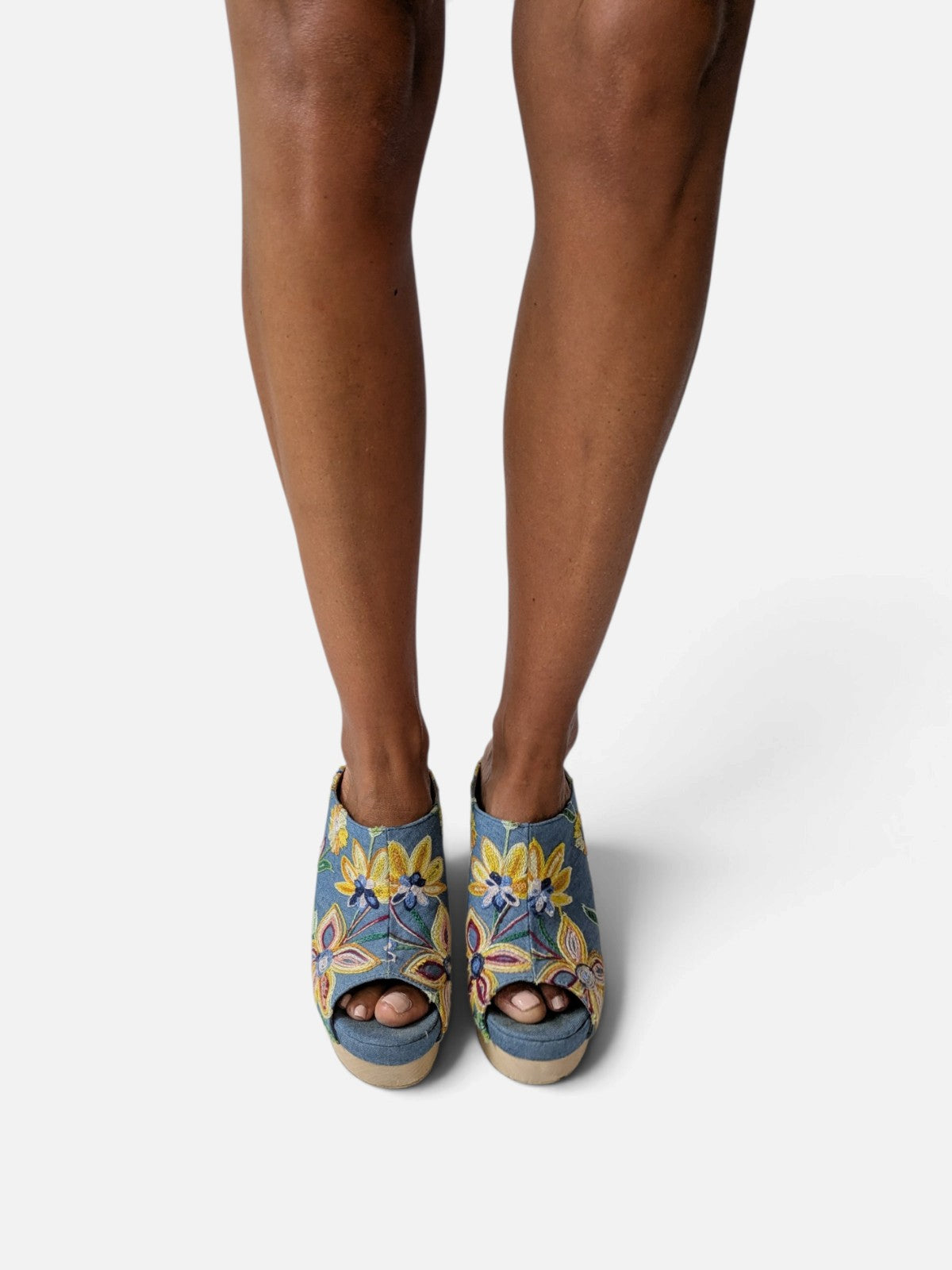 Jeffrey Campbell embroidered wedge clogs (90s)